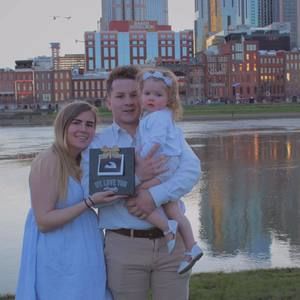 Meet your Posher, Tiffany